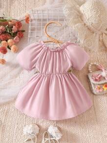 SHEIN 嬰兒貼花褶邊一字肩連衣裙 - 粉色 - 查看 2