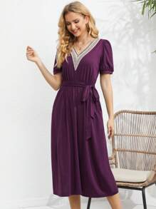 水溶蕾絲拼接泡泡袖繫腰帶洋裝 - 紫色 - 查看 1