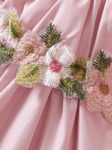 SHEIN 嬰兒貼花褶邊一字肩連衣裙 - 粉色 - 查看 4