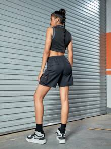 腰部抽繩拉鏈細節翻蓋口袋工裝短褲 - 黑色 - 查看 2