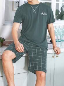 男士字母图案 T 恤和格子短裤睡衣套装 / 睡衣套装
