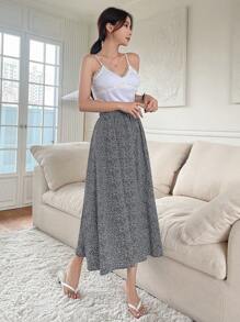 DAZY Ditsy Floral Print Flared Skirt - Black and White - View 6