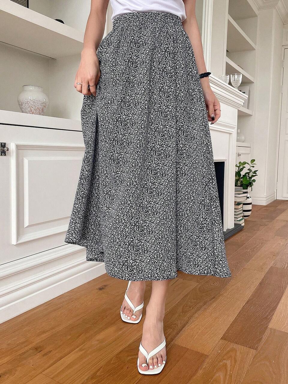 Ditsy Floral Print Flared Skirt