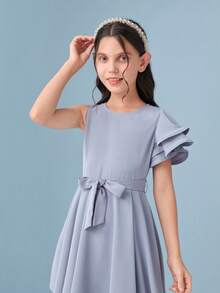 SHEIN 女孩1入組荷葉邊腰帶層疊下擺洋裝 - 淺藍色 - 查看 5