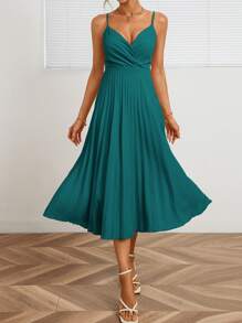 Aveloria Solid Pleated Hem Cami Dress - Teal Blue - View 5