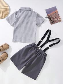 小男童條紋圖案前蝴蝶結襯衫和背帶短褲套裝 - 灰色 - 查看 2