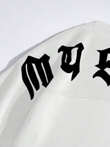 Manfinity Roghcode 男士字母图案T恤，2000年代风格 - 白色 - 查看 5