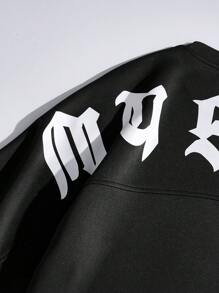 Manfinity Roghcode 男士字母图案T恤，2000年代风格 - 黑色 - 查看 3