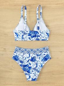 Floral Print High Waisted Bikini Set For Summer Beach - Blue and White - View 5