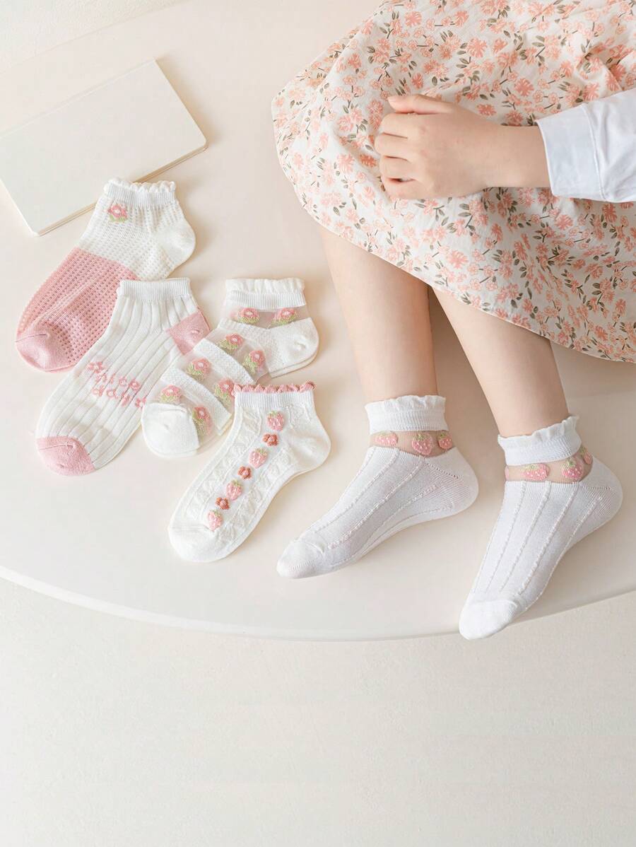 5雙兒童花卉圖案和草莓圖案襪子
