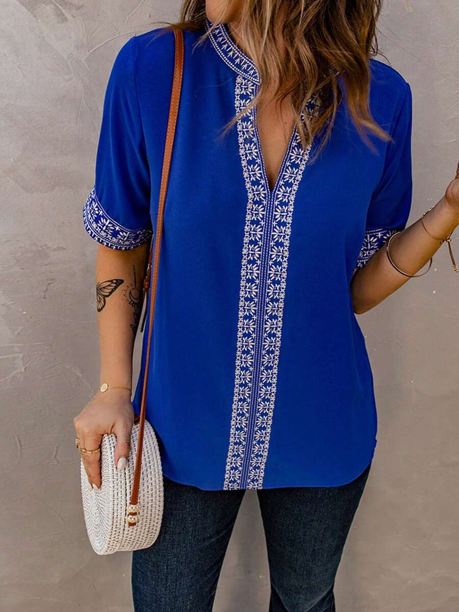 CILKOO Geo Print Notched Neckline Batwing Sleeve Blouse