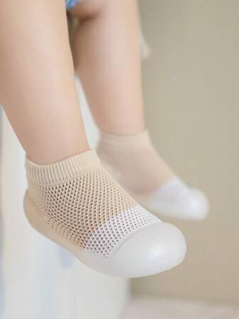 嬰兒鏤空雙色襪子平底鞋