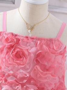 SHEIN 小女童貼花吊帶上衣和短褲套裝 - 粉色 - 查看 3