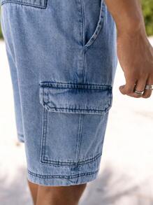 Manfinity Hypemode 男士棉側翻蓋口袋腰部抽繩工裝短褲 - 淺色水洗藍 - 查看 4