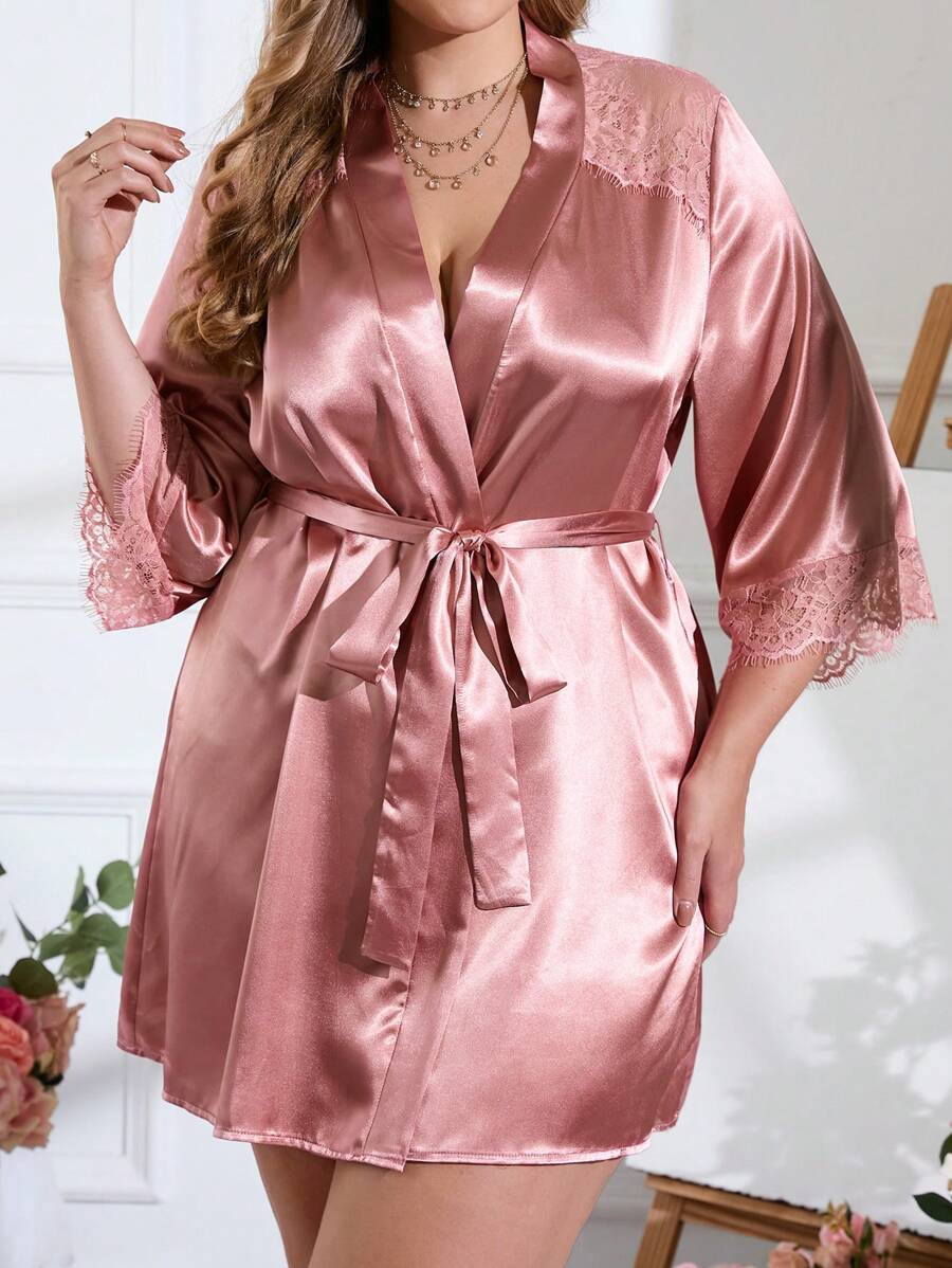Bata con encaje en contraste con cinturón de satén - Rosa vieja - Ver 1