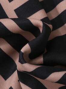 SHEIN 男童休闲宽松街头风针织卡其色卫衣，几何图案印花，秋冬款 - 彩色 - 查看 3