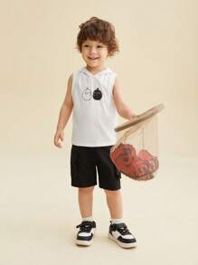 SHEIN X MOLANG 小男童1入組卡通圖案連帽背心上衣