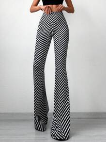 EURMUSE Chevron Print Flare Leg Trousers - Black and White - View 4