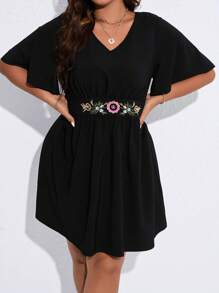 SHEIN Clasi Đầm Plus Size Thêu Hoa Giải trí - màu đen - Xem 5