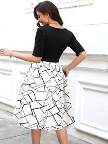 Geo Print A-line Dress - Black and White - View 2