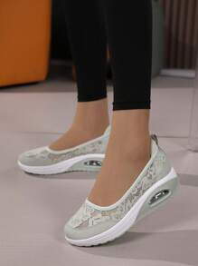 運動一脚蹬適用於女士蕾絲透氣戶外運動鞋