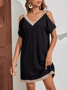 SHEIN Frenchy 挖肩蕾絲拼接連衣裙 - 黑色 - 查看 2