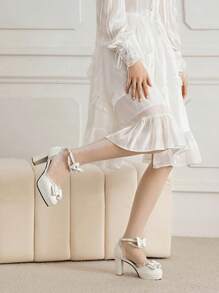 秋冬女式蝴蝶结和人造珍珠装饰粗跟踝带高跟鞋，学院风户外高跟鞋，优雅玛丽珍鞋，派对鞋