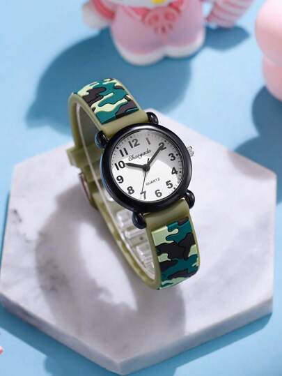 1 chiếc đồng hồ đeo tay thể thao thạch anh họa tiết rằn ri dành cho học sinh