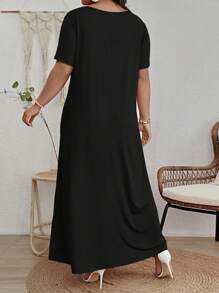 SHEIN VCAY Plus Solid Scoop Neck Dress - Black - View 2
