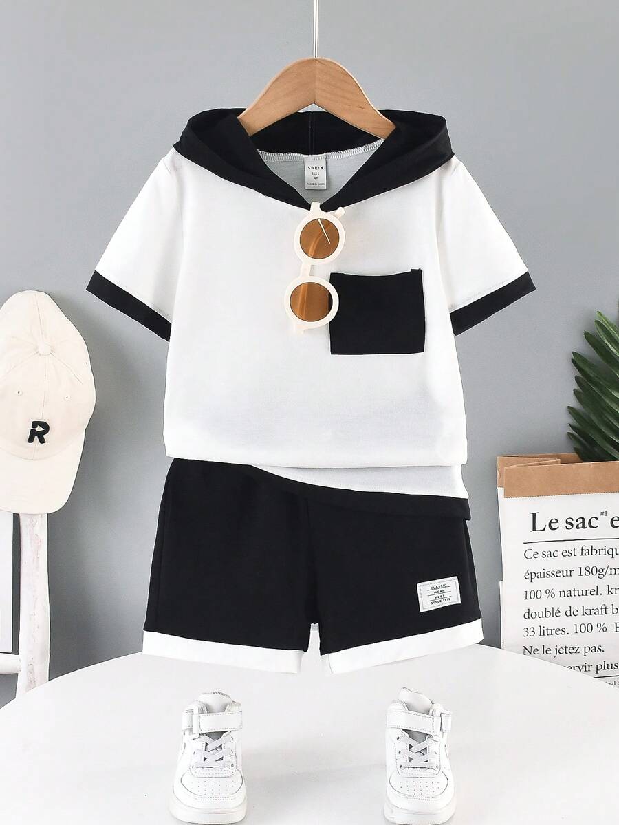 SHEIN 小男童雙色補丁貼口袋連帽T恤和短褲套裝 - 黑與白 - 查看 1