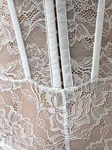 SHEIN Allurite 鉤眼扣前蕾絲吊帶連體衣