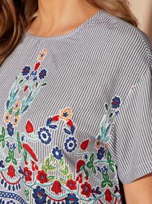 SHEIN LUNE 印花上衣和條紋圖案闊腿褲 - 彩色 - 查看 5