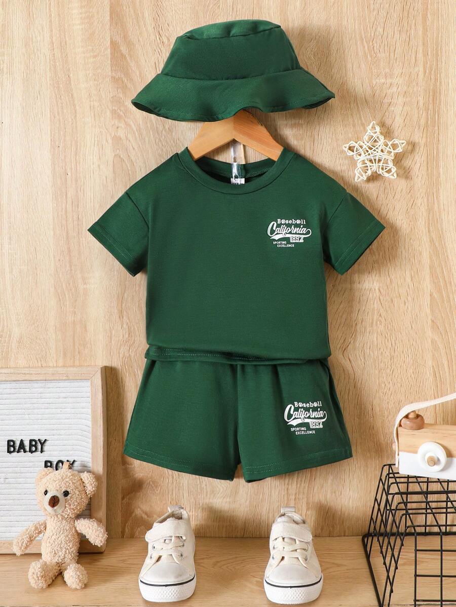 SHEIN 寶寶男孩夏日休閒街頭風字母印花針織外套短褲套裝配帽子