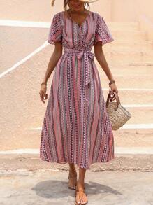 SHEIN VCAY Geo Print Butterfly Sleeve Split Thigh Belted Dress - Multicolor - View 4