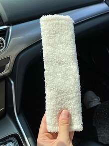 2 miếng đệm dây an toàn ô tô sang trọng - trắng - Xem 2