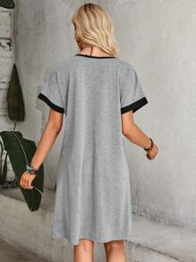 EMERY ROSE Vestido estilo camiseta de color combinado de manga murciélago - Multicolor - Ver 3