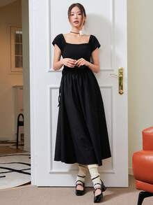 DAZY 素色方領抽褶腰A字連衣裙 - 黑色 - 查看 4