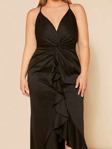 SHEIN Belle 大碼前扭結荷葉邊緞面吊帶連衣裙 - 黑色 - 查看 5