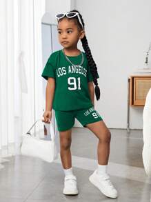 SHEIN Leap Crew Young Girl Letter Graphic Drop Shoulder Tee & Shorts - Green - View 3
