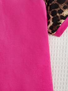 SHEIN Cô Gái Trẻ In hoa Báo Ngắn tay Áo thun Đối với Thông thường hàng ngày - Nhiều màu - Xem 3