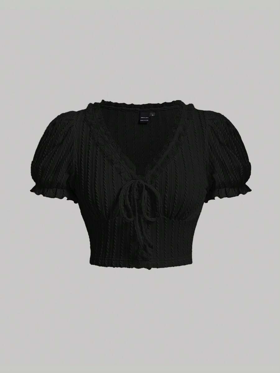 SHEIN MOD Áo thun Plus size Tương phản ren viền lá sen Thắt nơ trước màu trơn Giải trí - màu đen - Xem 1