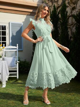 Simplee 蕾絲拼接荷葉邊繫腰帶連衣裙