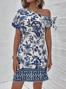 SHEIN LUNE 印花不對稱領側打結洋裝 - 藍白色 - 查看 7