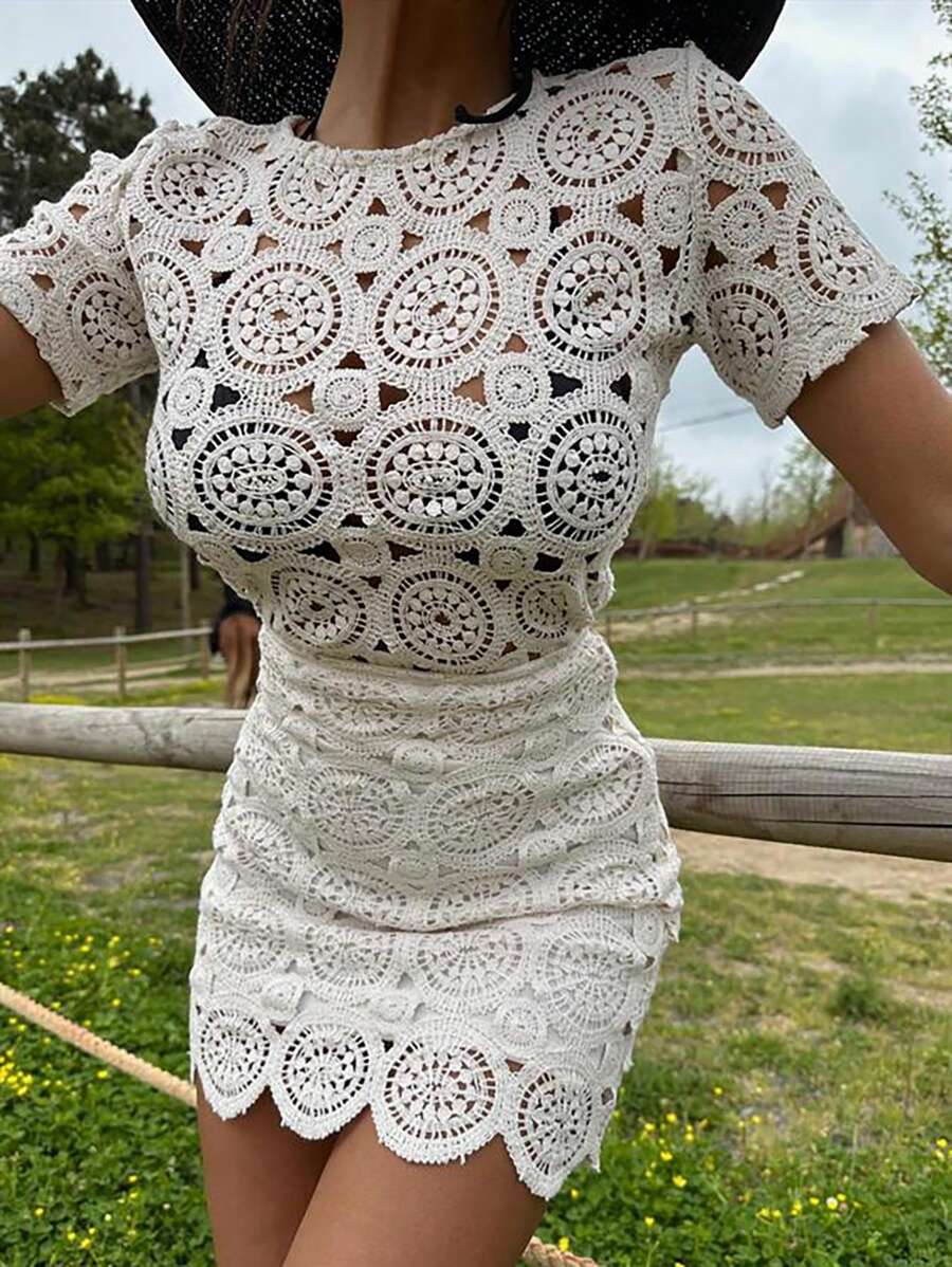 Cottnline Solid Guipure Lace Blouse - White - View 1