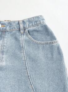 SHEIN ICON Plus High Waist Flare Leg Jeans - Light Wash - View 4