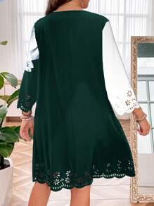 EMERY ROSE Plus Floral Print Laser Cut Scallop Trim Dress - Green - View 2