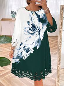 EMERY ROSE Plus Floral Print Laser Cut Scallop Trim Dress - Green - View 5