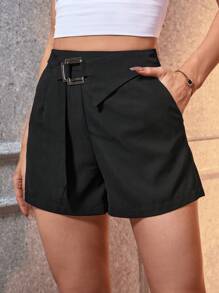 SHEIN Privé Solid Slant Pocket Buckle Detail Shorts - Black - View 1