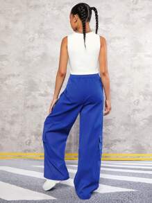 SHEIN Leap Crew Chicas adolescentes unicolor Top tank & con bolsillo con solapa Pantalones cargo - Azul y blanco - Ver 3