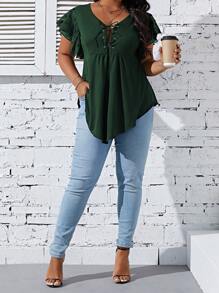 SHEIN LUNE 大碼前繫帶蝴蝶袖花邊下擺上衣 - 墨綠色 - 查看 6